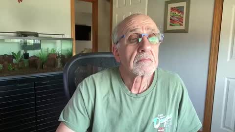Snapshot of daddyweis chatting on May 5, 2026, 8:06 pm daddyweis online show from May 5, 2026, 8:06 pm