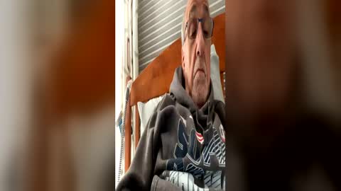 Snapshot of daddyweis chatting on May 9, 2026, 3:12 am daddyweis online show from May 9, 2026, 3:12 am
