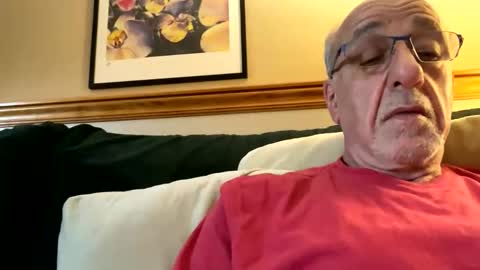 Snapshot of daddyweis chatting on May 16, 2026, 11:31 am daddyweis online show from May 16, 2026, 11:31 am