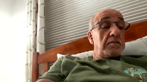 Snapshot of daddyweis chatting on May 19, 2026, 2:18 am daddyweis online show from May 19, 2026, 2:18 am