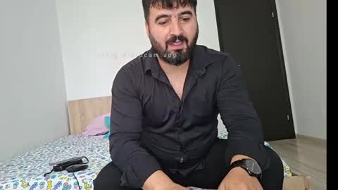 Snapshot of daddyy000018 chatting on July 13, 2026, 1:36 pm daddyy000018 online show from July 13, 2026, 1:36 pm