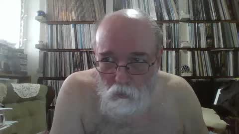 Snapshot of dadpigslut2 chatting on December 26, 2024, 6:22 pm dadpigslut online show from December 26, 2024, 6:22 pm