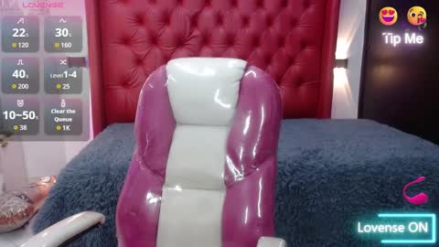 dafne online show from November 10, 2025, 11:15 pm