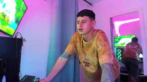 my name is Jhon and I live in colombia online show from October 4, 2025, 6:44 am