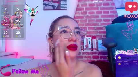 Snapshot of dagny_ chatting on February 11, 2025, 9:20 am Dagny online show from February 11, 2025, 9:20 am