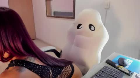 Snapshot of dahara__ chatting on May 9, 2026, 12:21 pm dahara__ online show from May 9, 2026, 12:21 pm
