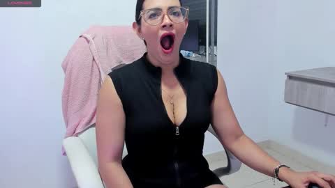 Dahian  online show from October 11, 2025, 2:04 pm