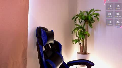 Dahiana online show from July 10, 2026, 6:32 pm