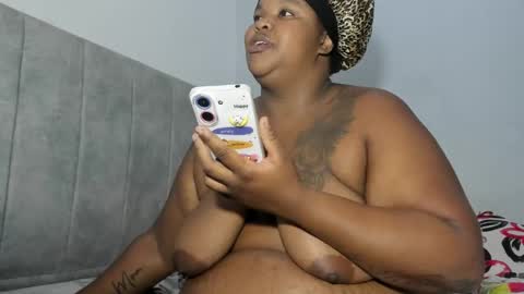 Snapshot of dahianajoss chatting on December 29, 2024, 9:39 am Ebony Sex Dahian online show from December 29, 2024, 9:39 am