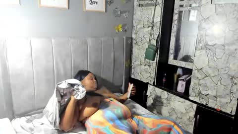 Snapshot of dahianajoss chatting on March 9, 2025, 3:05 pm Ebony Sex Dahian online show from March 9, 2025, 3:05 pm