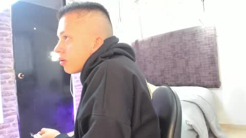 Snapshot of dahiatsu_coral chatting on March 12, 2025, 12:15 pm dahiatsu_coral online show from March 12, 2025, 12:15 pm