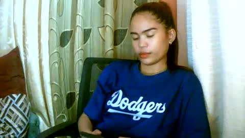 Im Dahlia online show from December 13, 2024, 9:35 am