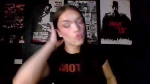 dahlia_adore online show from November 12, 2025, 9:58 pm