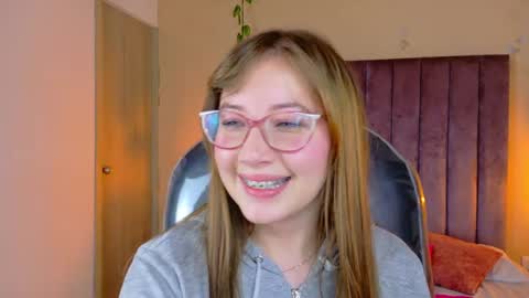 Dahlia online show from April 10, 2026, 5:56 am