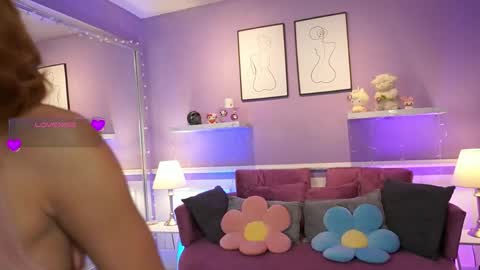 Snapshot of dahliagraey chatting on April 24, 2026, 11:34 am Dahlia Grey online show from April 24, 2026, 11:34 am