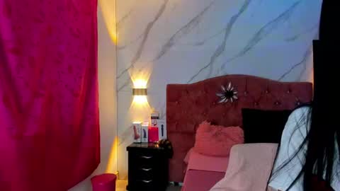 diosa dhaly online show from July 18, 2026, 10:35 pm