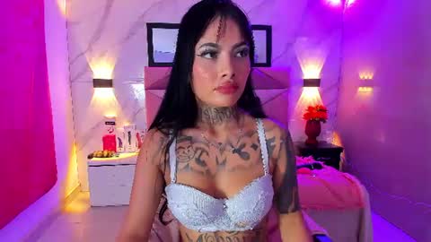 diosa dhaly online show from July 28, 2026, 10:53 pm