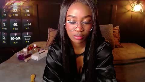 DAHYAN online show from November 12, 2025, 2:17 pm