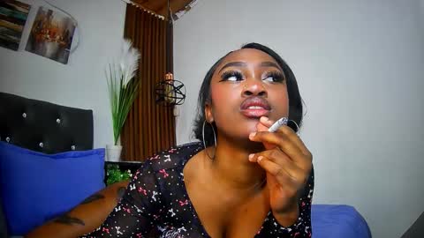 DAHYAN online show from March 26, 2026, 2:33 pm