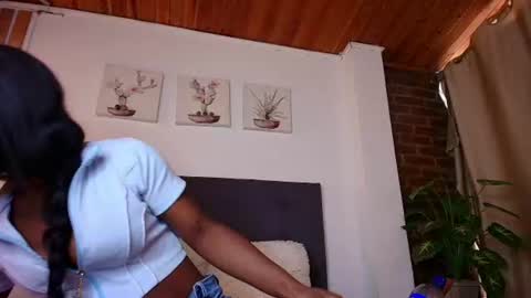 DAHYAN online show from August 3, 2026, 3:38 pm