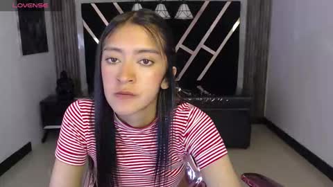 dahyan_ch online show from December 17, 2025, 4:35 pm