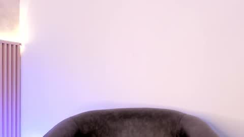 Daiana online show from December 14, 2025, 7:40 pm