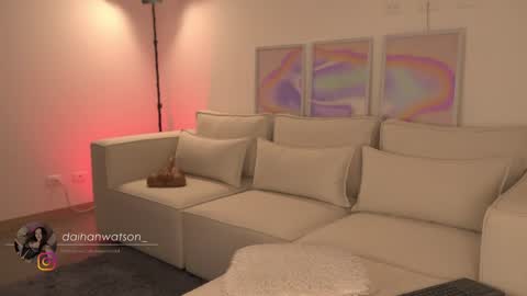 Snapshot of daihanwatson_ chatting on January 10, 2025, 4:33 am Dai independent online show from January 10, 2025, 4:33 am