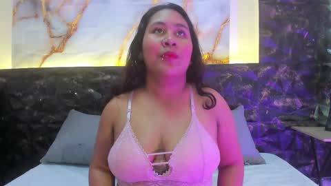 Snapshot of dailyn00 chatting on December 1, 2025, 2:44 pm Dailyn online show from December 1, 2025, 2:44 pm