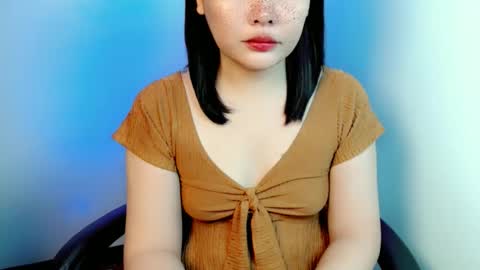 Snapshot of dainaxoxoxo chatting on February 24, 2026, 9:35 pm Diana online show from February 24, 2026, 9:35 pm