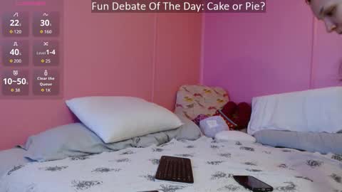 Snapshot of dainty_heart chatting on May 28, 2026, 5:49 am online show from May 28, 2026, 5:49 am