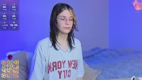 Snapshot of daiquiri_chan chatting on December 20, 2025, 8:10 am Daiquiri online show from December 20, 2025, 8:10 am