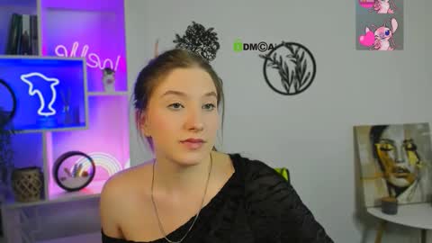 Little Di online show from March 12, 2026, 12:17 am