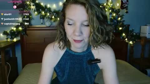 daisy_lovely online show from January 12, 2026, 4:18 am