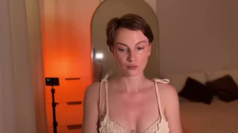 Daisy   Fansly - Daisyymint  online show from July 17, 2026, 5:07 pm