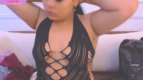 Daisy Price online show from April 4, 2026, 10:13 am