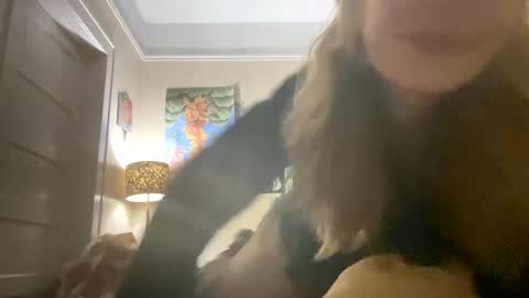 DaisyB3 online show from January 7, 2025, 9:40 am