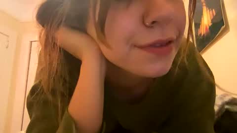 Snapshot of daisybaby699 chatting on May 13, 2026, 8:23 am DaisyB3 online show from May 13, 2026, 8:23 am