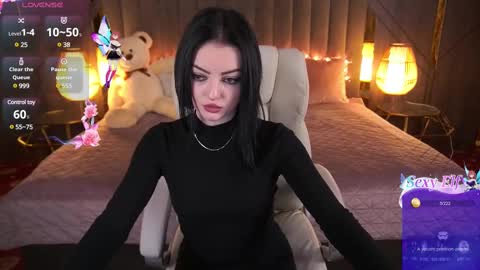 daisydelight_ online show from March 12, 2025, 11:33 pm