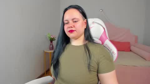 Snapshot of daisyharts chatting on July 12, 2026, 5:09 am DaisyHarts online show from July 12, 2026, 5:09 am