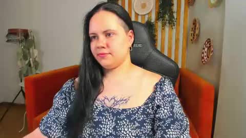 Snapshot of daisyharts chatting on July 21, 2026, 4:09 pm DaisyHarts online show from July 21, 2026, 4:09 pm