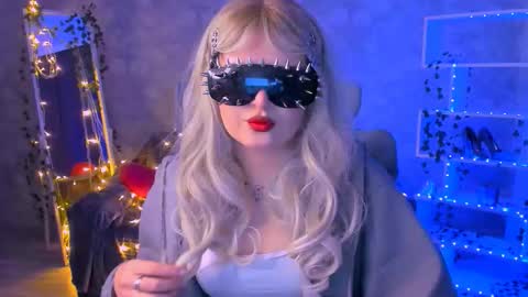 Daisy online show from February 20, 2026, 1:22 pm