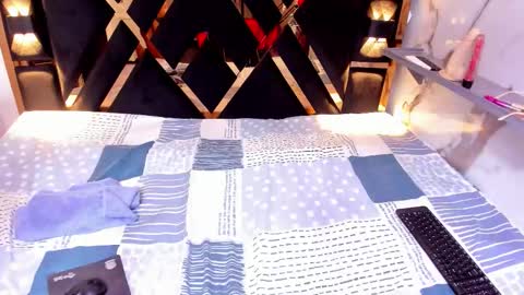 Dajacat online show from March 26, 2026, 7:19 pm