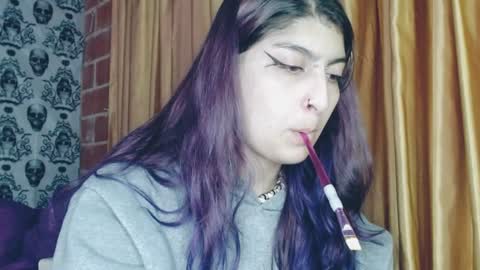    --  -- help me reach 100 hands up  online show from February 1, 2025, 1:44 am