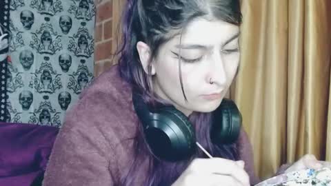    --  -- help me reach 100 hands up  online show from February 14, 2025, 2:28 am