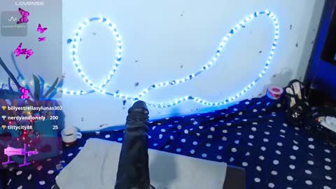 VALENTINA  online show from March 1, 2025, 9:18 am