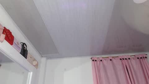 Snapshot of dakkotta_curvy chatting on February 16, 2026, 7:59 am VALENTINA online show from February 16, 2026, 7:59 am