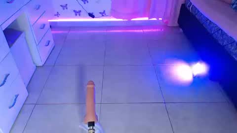 Snapshot of dakkotta_curvy chatting on February 27, 2026, 6:46 am VALENTINA online show from February 27, 2026, 6:46 am