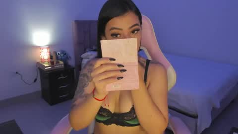 dakoota_luv online show from May 25, 2026, 11:49 am