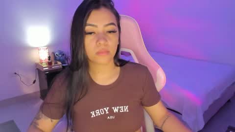dakoota_luv online show from May 27, 2026, 12:46 pm