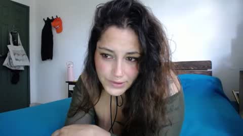 IG  dakotasofiaa online show from June 23, 2026, 10:19 pm